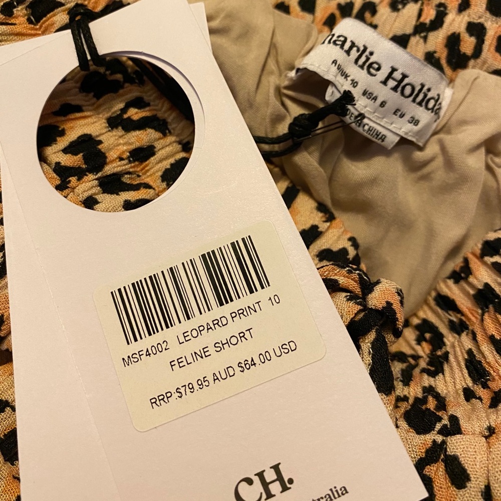 Charlie Holiday Feline shorts - Picture 8 of 9